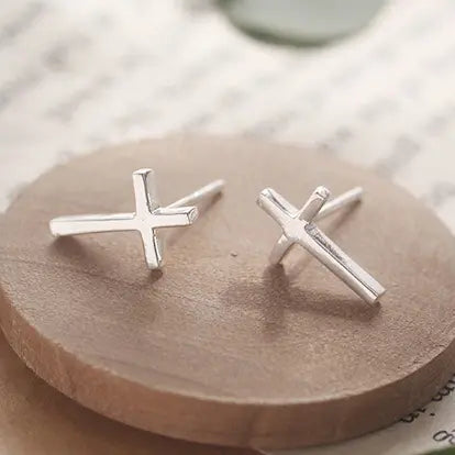 Cross Earring Stud 925 Silver | Ashton and Finch