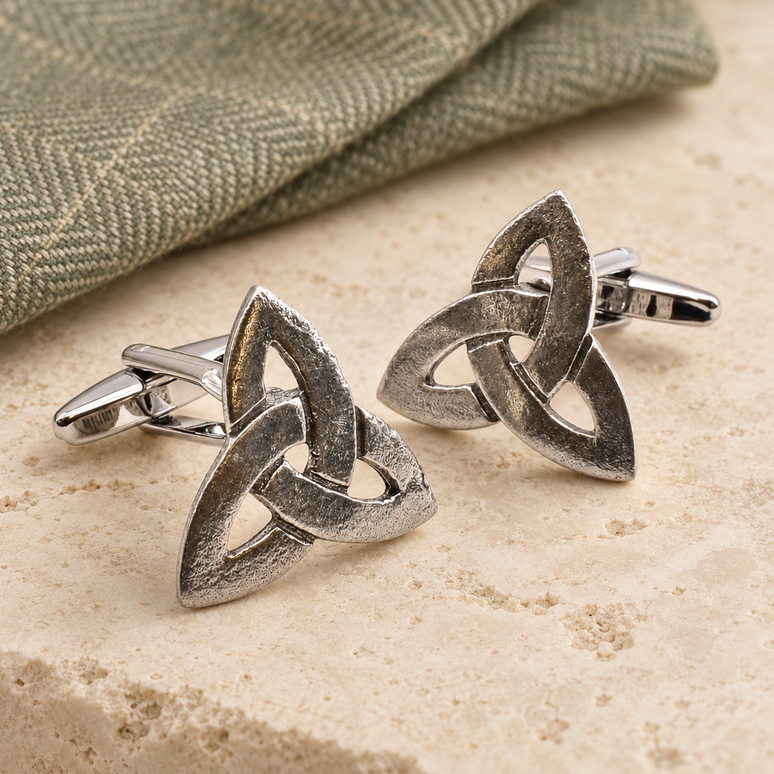Celtic Triquetra Knot Pewter Cufflinks in a muted gift setting