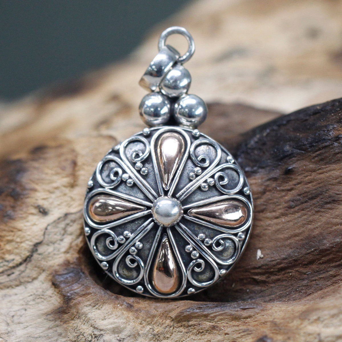 Silver and Gold Classic Round Pendant Necklace