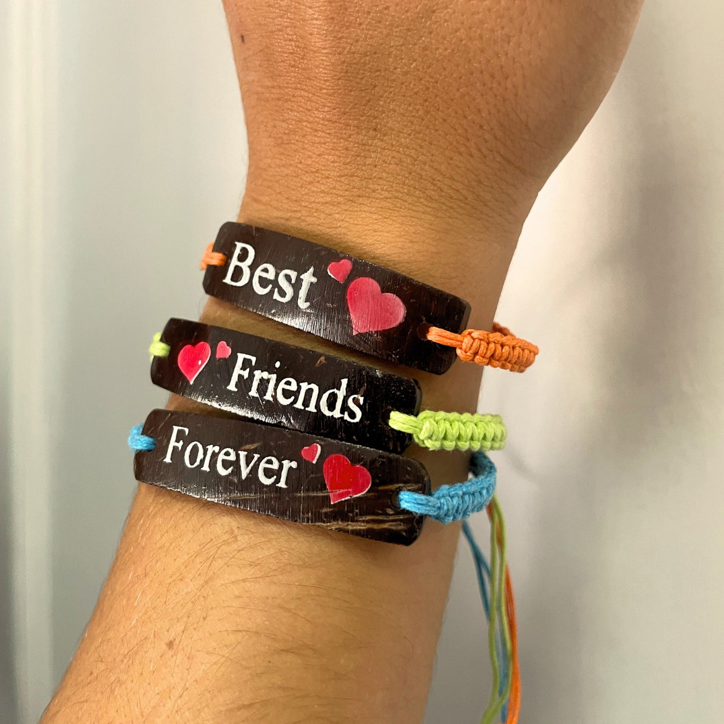 Handmade Friendship Bracelets - Coconut Print Friends Design 4o mini
