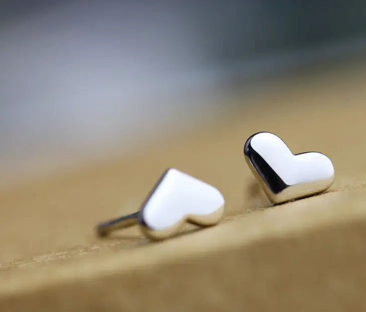 Heart Earrings Stud 925 Silver | Ashton and Finch
