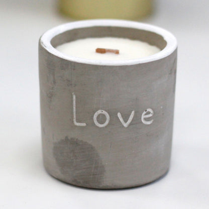 Purple “Love” Pot Candle – Fig & Cassis Blend