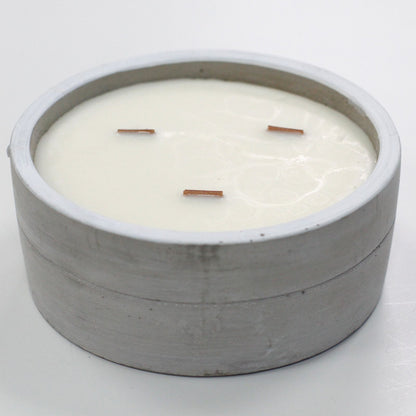 Round Candle – Patchouli & Dark Amber Blend