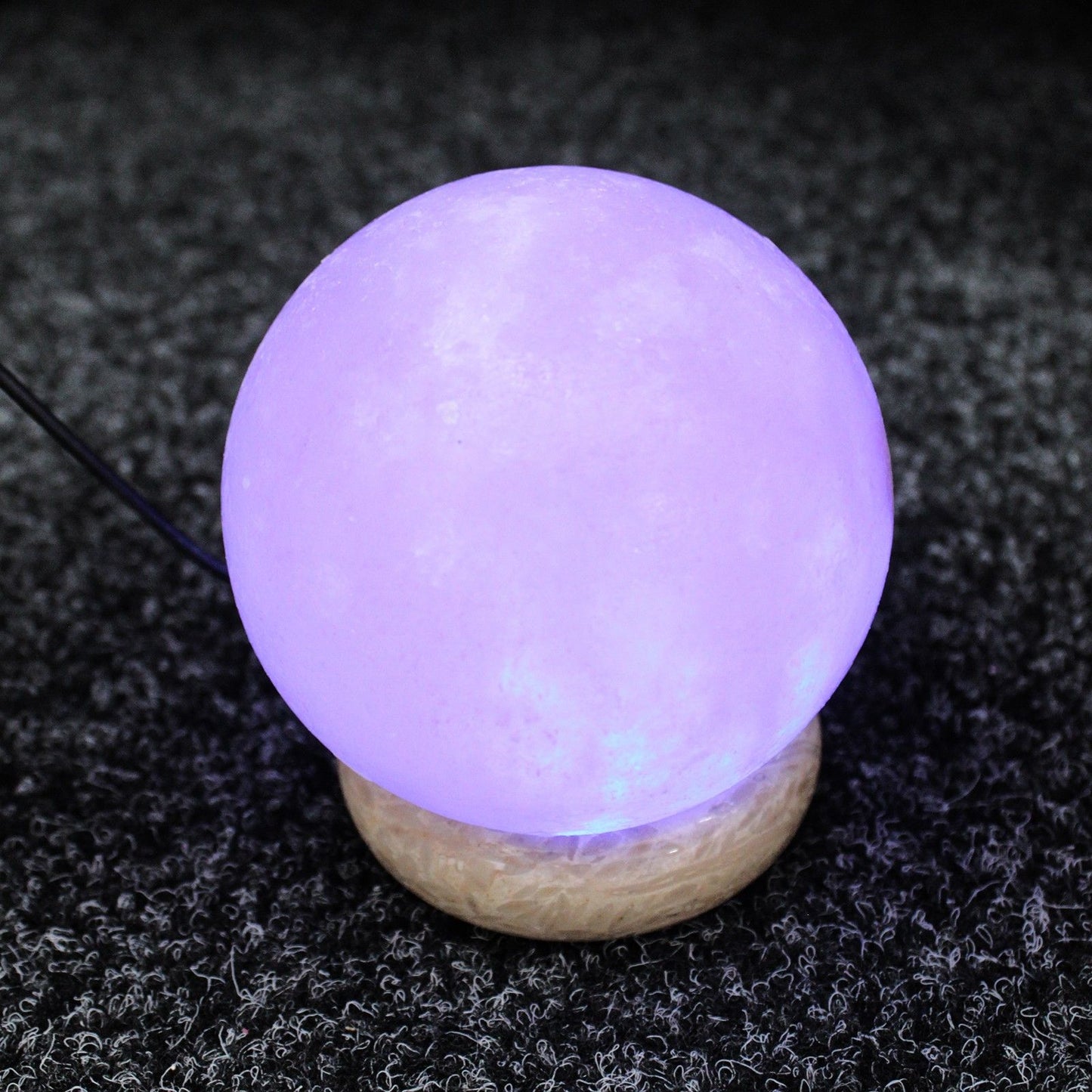 USB Salt Lamp Sphere 8cm – Colour-Change