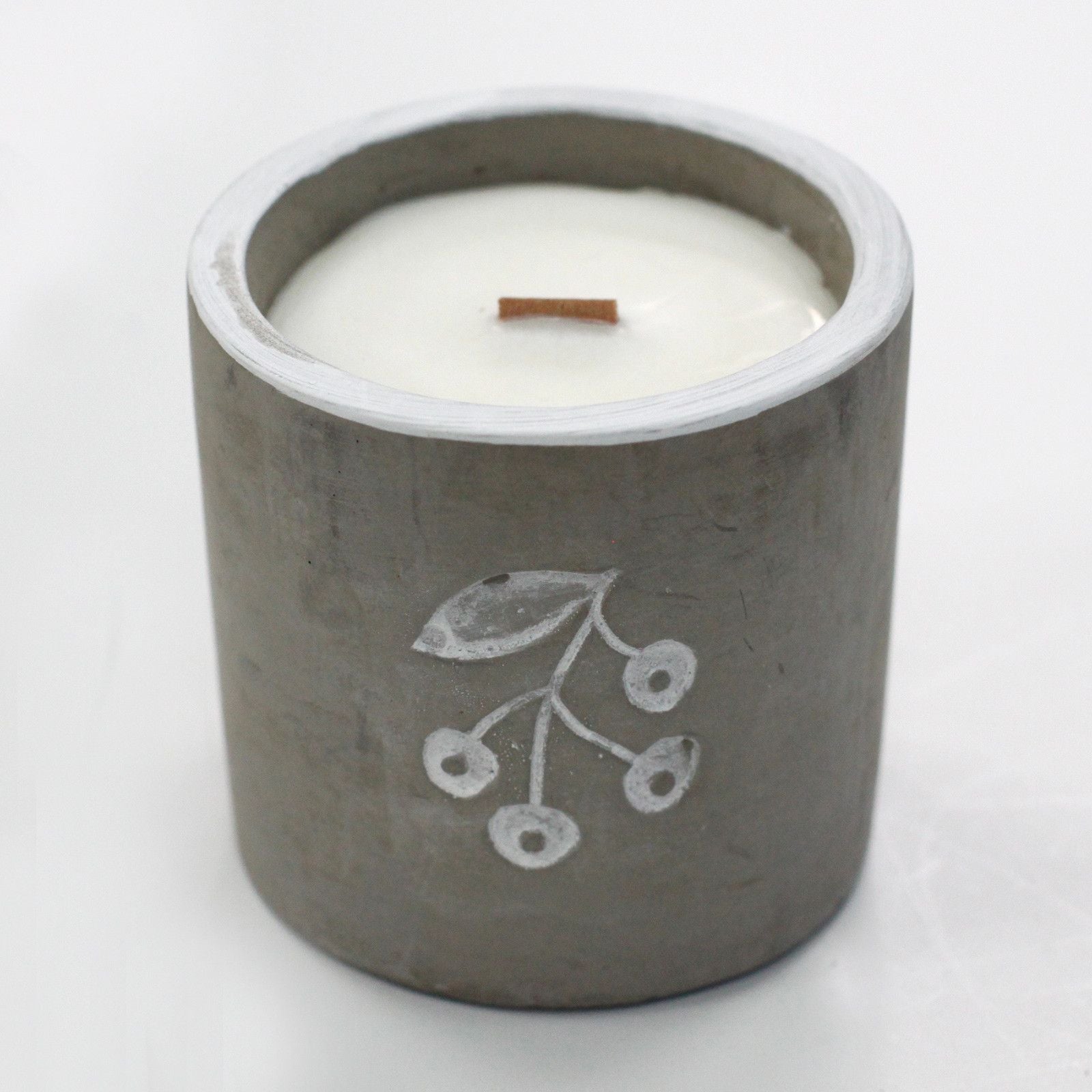 Berries Pot Candle – Juniper & Sweet Gin Notes