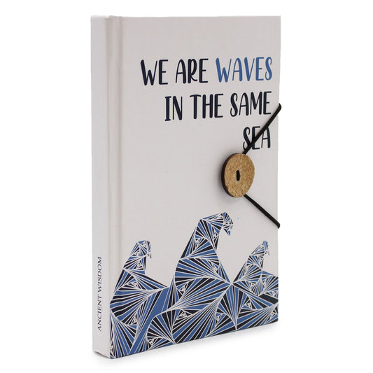 Notebook with strap – Waves in the same sea