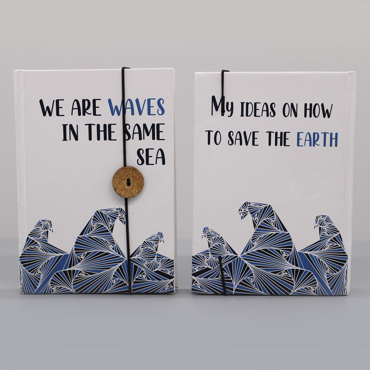 Notebook with strap – Waves in the same sea