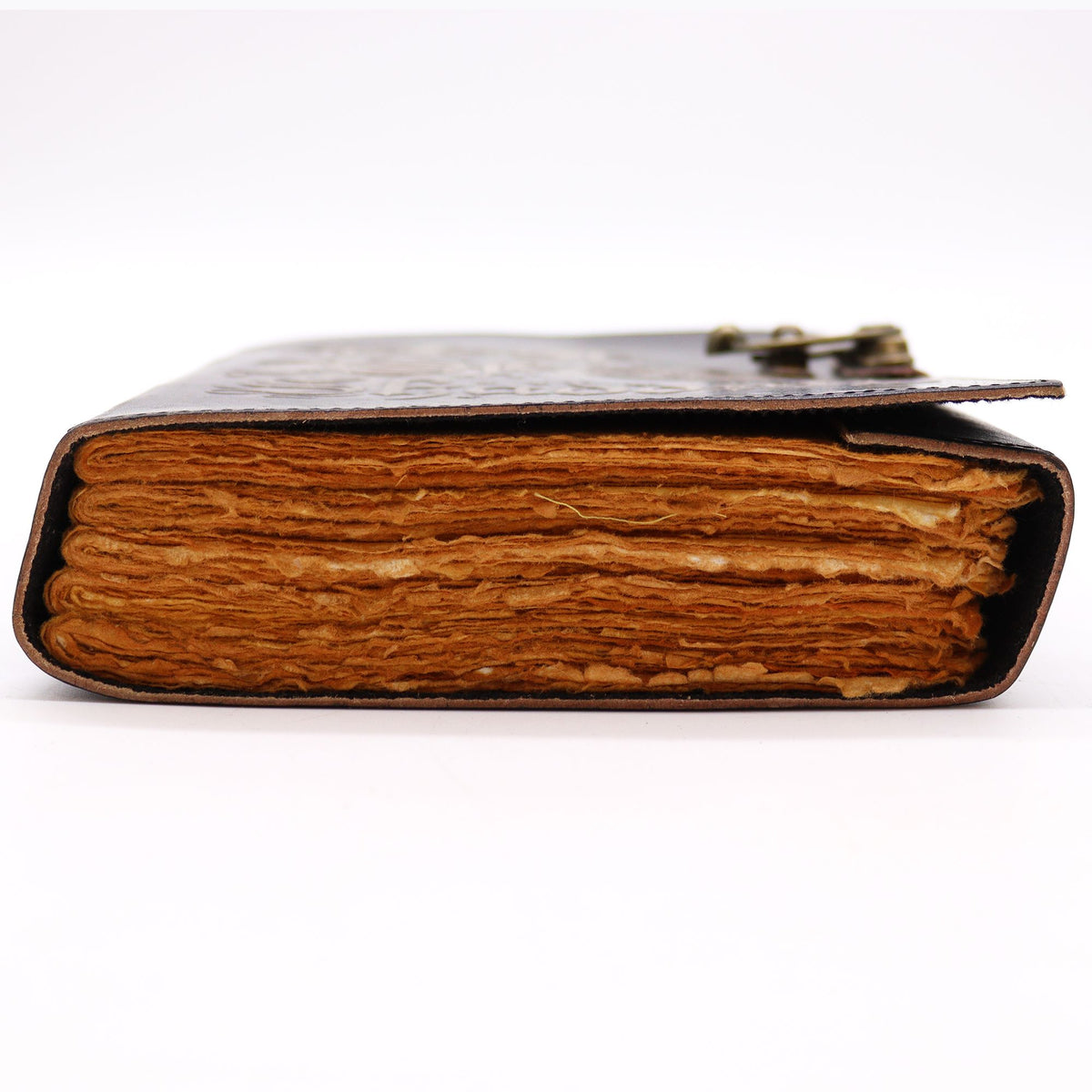 Book of Shadows – 200 pages deckle-edged – 15x21cm