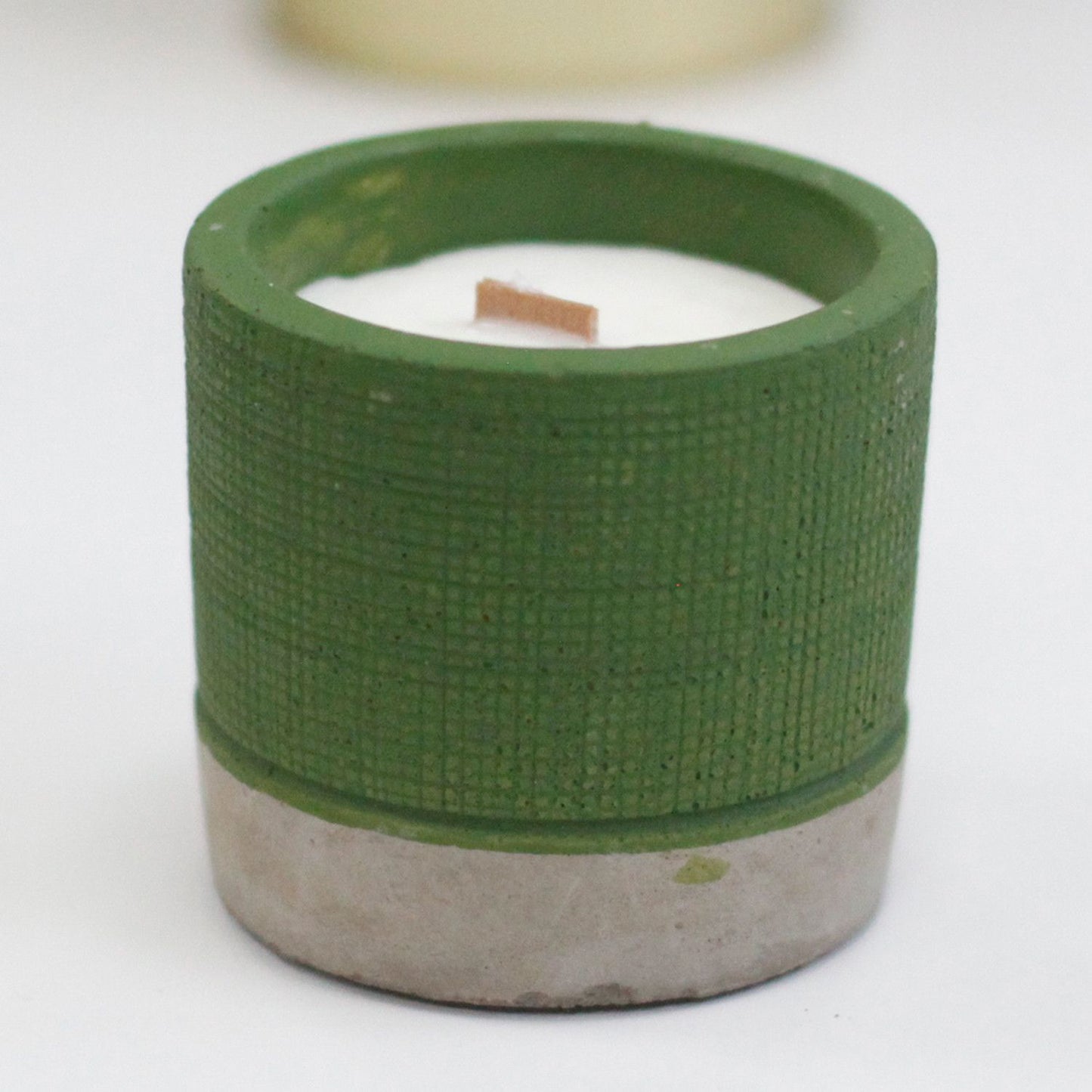 Green Pot Candle – Sea Moss & Herbal Aroma