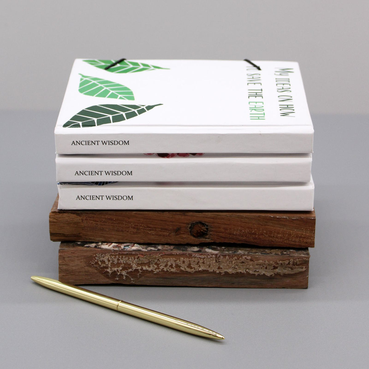 Notebook with strap – Leaves on the same tree