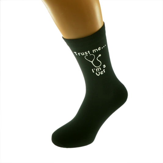 Trust Me I’m A Vet Mens Black Socks With Stethoscope Image| Ashton and Finch