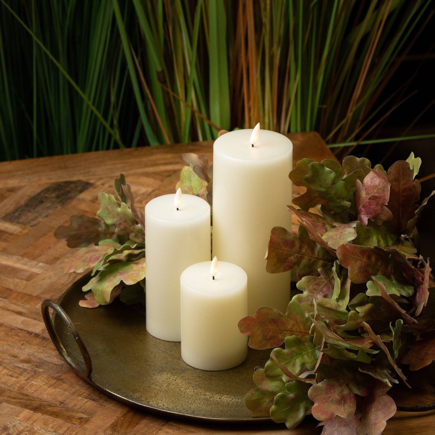 Luxe Collection Natural Glow 3 x 6 LED Cream Candle - Ashton and Finch